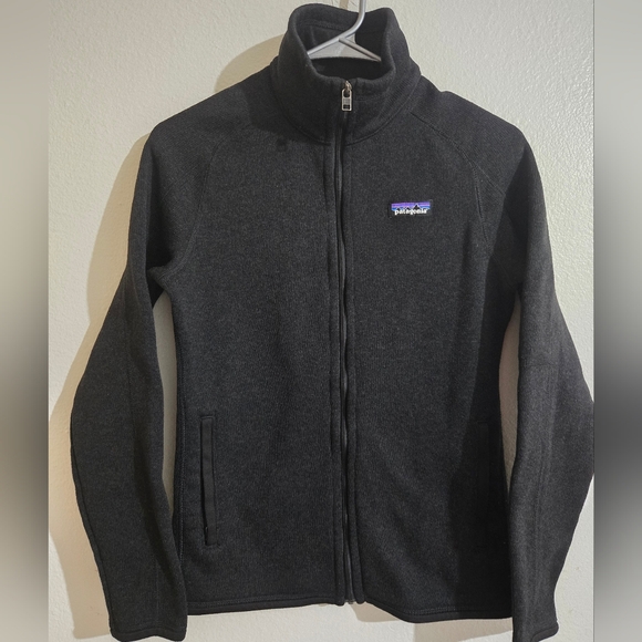 Patagonia Women's Black Full-Zip Fleece Jacket - Picture 2 of 9